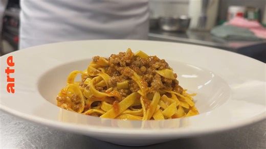 Voyage en cuisine - Bologne : les tagliatelles al ragù - Regarder l’émission complète
