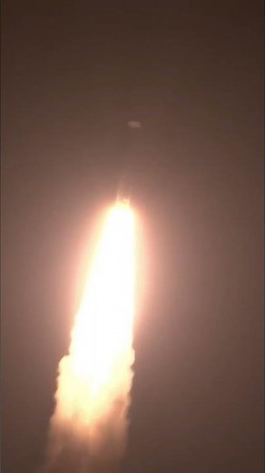 ULA’s Atlas V lifts off for its final flight on the Amazon Leo 8 mission.