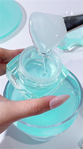 Slime Primer: The Secret to Smooth Skin