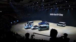 The Kia EV4, PV5, and Concept EV2 take the spotlights at 2025 Kia EV Day. Explore the scene in action and see what’s next in electric mobility! #Kia #EV4 #PV5 #ConceptEV2 #2025KiaEVDay #KiaEVDay | 현대자동차그룹 TV
