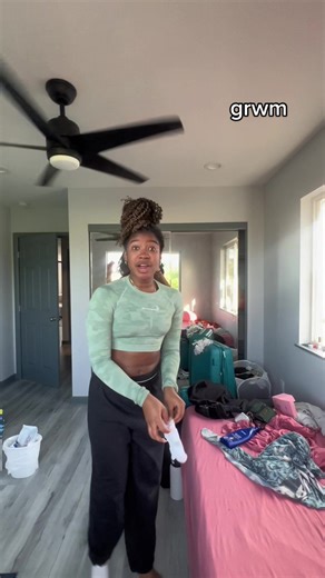 and to dance class we go #natashascloset #grwm #getreadywithme #styling #goingtodanceclass #fashiontiktok #fashiontok #hawaii