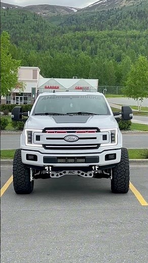 Revamp your F-150 experience 🚘 with our Navos Full Screen OE-Style Radio