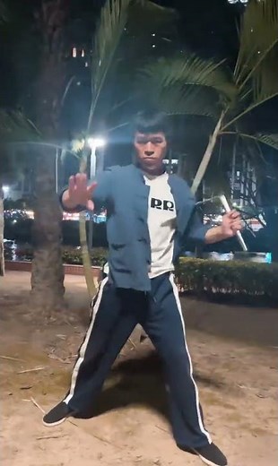 Mastering Nighttime Outdoor Photography: Capturing the Beauty of the Night Sky