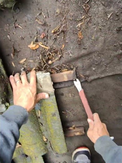 How to repair tile roofing slipped broken damage tile on sidewall flashing - RAIN EMERGENCY REPAIR