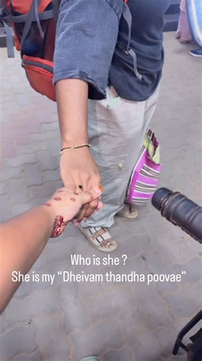 ƛƝƲ🪬 on Instagram: "🧿To ma tea cup 🧿😍 Aara Anu ee kutti 😃 mattu chilar nigal sisters ano 🥰 vere chilar nigal labanees analle😌😂😂😂 ha ha ha. Enna njn parayam oramede vayattil janichittillanne ollu avalde amma enikum amma ann ente amma avalkum amma thanne ☺️. Njagalude koodi kazhcha 2019 palakkad chembi memmorial music college palakkad .orupaad santhoshagal enik sammanicha aa degree kalagattam njn marikune vare marakillya 😍🥰3 varsham kadann poyath njagal arije ellya ann thott enne vare 
