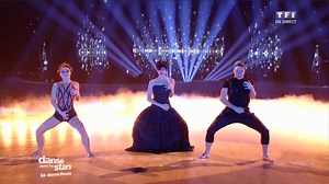 Loïc Nottet, Denitsa Ikonomova & Marie-Claude Pietragalla - Contemporary dance to 'Swan Lake' (Tchaikovsky)