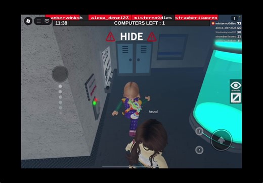 Escape Strategies in Flee The Facility Gameplay