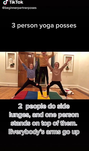 Three person pyramid yoga poses #yoga #fyp #foryoupage￼ #foryou