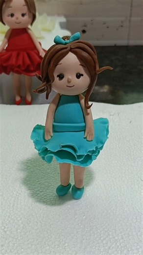 small fondant girl cake topper 🥰😋 cute girl fondant tutorial ideas 💡 #caketopper #ediblecaketopper