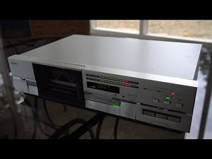 Teac R-555 Cassette Deck "Real Time Reverse" Demo