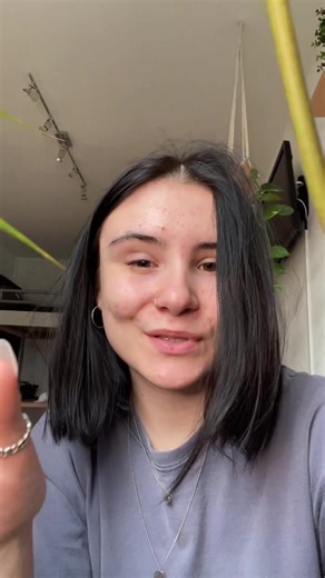 Stitching with Minimalara: TikTok Trends Made Fun