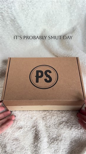 Téa • Your Book Bestie on Instagram: "We loveeeee @probablysmutbookclub day 😏 This month’s book was Willing Prey by @allie.oleander & I’m excited! I love this pretty Probably Smut cover (as always) Blurb: Divorced and buried in student loan debt, Claire Collins eagerly enters a spicy business agreement with an acquaintance who wants to explore his primal desires. The deal is simple: thirty days as his sexual prey, $30,000 in her bank account. All she has to do is give Shane Underwood the hunt o