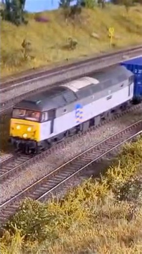 New Freightliners #modelrailways #modeltrains #train #railway#diesel#class47 #freightliner #bachmann