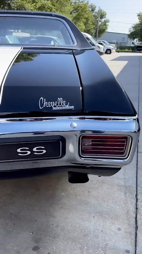 Beautiful Black 1970 SS Chevelle ❤ | Classic American Cars