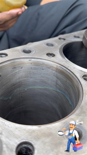 How to Install Cylinder Liners on a Freightliner (Detroit DD15 & Series 60) #automobile #american