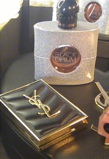 YSL Beauty Black Opium Glitter Eau de Parfum Review