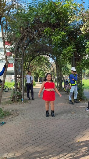 Ito na sila mga ka yobabes. The dancing security guard idol Jason Lapuz, The dancing Joy Ride rider idol Jerome Garciano Polancos,The dancing move it rider idol Mark Fujiema, The dancing Construction Worker idol Kenneth Marquez! 🏍️🔥🫶💓 #trendingreels2025 #reelsfbシ #reelstrending #trendingreels2025dingreelsvideo #fyp #fy #fypageシforyoupage #yobabes | Elayzza Joy Rebaño