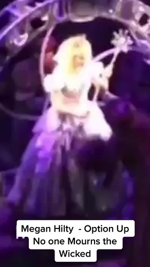 Megan Hilty's Stunning Option Up in Wicked