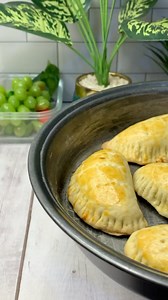 10K views · 133 reactions | How to make meat pie without minced beef #meatpies #meatpie #howtomakemeatpie #pastries #baking | Precious flavour | Facebook