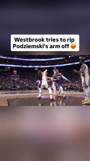 WarriorsTalk on Instagram: "Brodie was trying to square dance with Podz. (📺 @nbcsauthentic)"