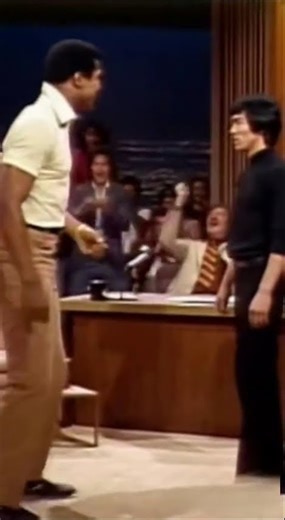 Ali’s Shadowbox Was Insane… Bruce Didn’t Blink 😳 #muhammadali #brucelee #goat #motivation #boxing