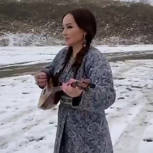 Kazakh Dombra Music Exploration