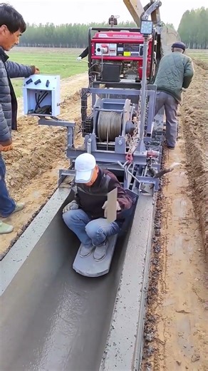 How Irrigation Canals Are Built in Rural Areas