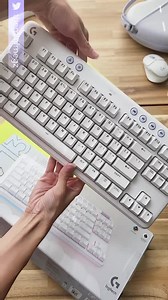 5.6K views · 80 reactions |  Nothing better than a Monday morning Aurora Collection ASMR unboxing. Let's take a tour of @theminimegz's cozy gaming corner. | Logitech G | Facebook