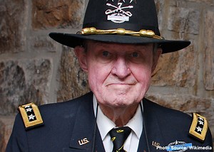 LTG Hal Moore Passes Away At Age 94