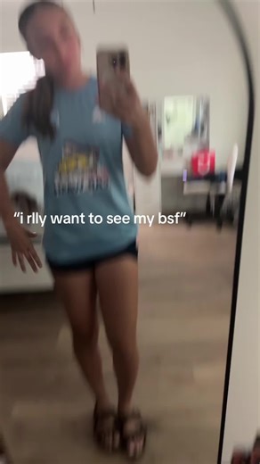 Best Friend Moments: A Funny Twist