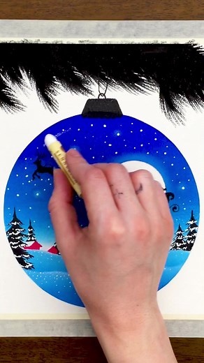 Christmas Drawing Tutorial - Create Festive Art with These Simple Steps!