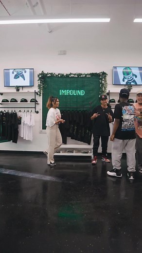 1.7M views · 145K reactions | BACKBREAKER. #impoundcomics Impound Comics Wren Crisologo Kida Burns @kae.jae | Paul Koncept Guintu | Facebook