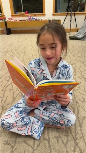 Reading Time with Jilana📚Let’s Go Read & Learn Together!✨#ReadingTime #LetsGoRead #Learning #Shorts