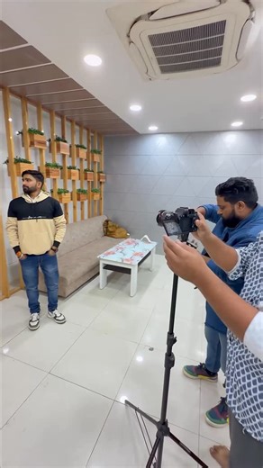 Indian Mobile Sikar on Instagram: "Realme 16 Pro & 16 Pro+ available 📱🔥 Powerful performance, stylish design & next-level features 😍 Only at Indian Mobile Sikar managed by @editswithnaman #Realme16Pro #Realme16ProPlus #Realme #IndianMobileSikar #SmartphoneSale PremiumPhone TrendingReels"