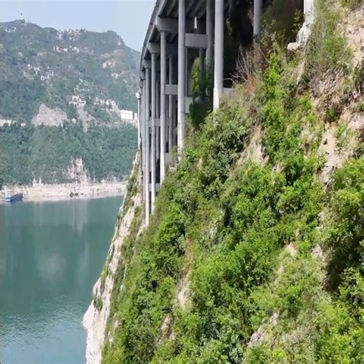 2M views · 40K reactions | There’s nothing the Chinese can’t build — true infrastructure legends! ️#EngineeringMarvel | ShanghaiEye | Facebook