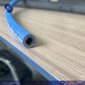 [Hot Item] Two Wire Reinforced Flexible High Pressure Hydraulic Rubber Hose En857 2sc 1sc