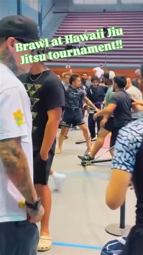 JM Modern Jiu Jitsu on Instagram: "BRAWL AT JIU JITSU TOURNAMENT!#jmmodernjj #jiujitsu #batonrouge #americanjiujitsu #bjj #kidsbjj #fight #"