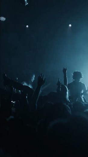 How to behave at a Polyphia show