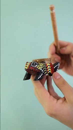 Croaking Frog Sound Effect Style 2 (Sound Demo)