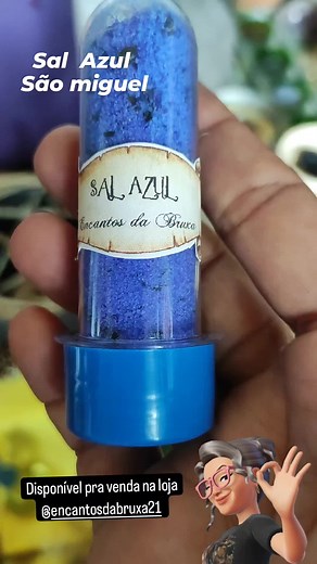 *Sal Azul é poderoso quando o assunto é limpezas pesadas e energéticas do seu lar* O Sal Azul é uma forte combinação de vários sais e pós magicos, em uma união perfeita contra as energias negativas trazemos esse maravilhoso produto de limpeza e proteção para você e sua família, ele auxilia na remoção das cargas negativas dos ambientes, deixando seu lar livre da negatividade e cheio de boas energias e prosperidade. Ótimo pra limpar energias de inveja, mal olhado, olho gordo, macumbas, e tudo q fo