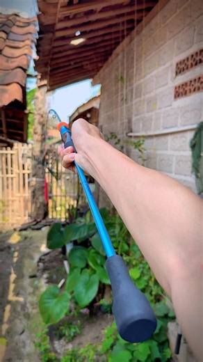 A lightweight jigging rod that doesn't make your hands feel tired easily #fishing