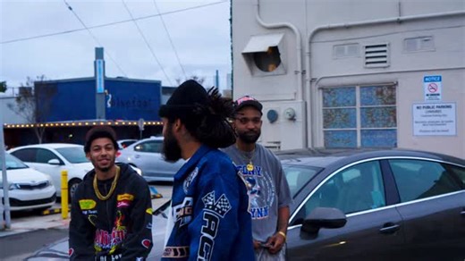 Kazie Man 🍾 on Instagram: "“PLUG TALK” MUSIC VIDEO OUT NOW 🔌🔥 Shot by @masonrazz_ 🎥 Prod. by @hungerforcebeats 🔊 “5-PIECE SPECIAL” THE EP IS ON ALL DIGITAL STREAMING PLATFORMS 🎵 VIDEO OUT NOW ON @youtube 📺 LINK IN MY BIO 🔗📲"