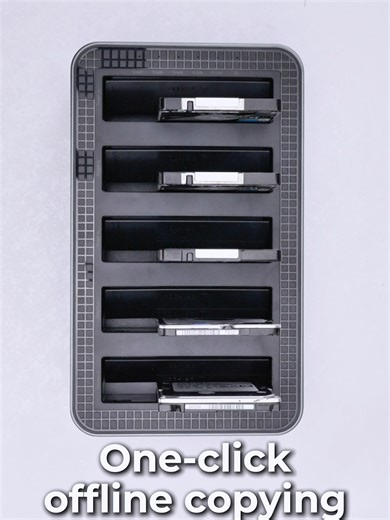 One touch. Offline cloning. KB500. #Yottamaster #techgadgets #TechEssentials #KB500 #dockingstation