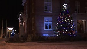 110K views · 996 reactions | 31 years ago, the Municipality of Meaford stepped into the spotlight when a film crew came to town to capture the Christmas spirit. Take a look at our documentary on the making of Disney's One Magic Christmas, and you may see some people and places you recognize. | Municipality of Meaford | Facebook