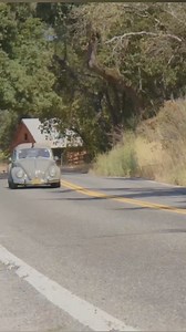 VW 1959 TWIN TURBO #vocho #vw #volkswagen #vwescarabajo #fusca #hoodride #vwbug #turbo #twinturbo #fast #custom | YHN Garage