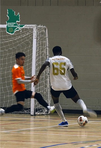 Ils ont découpé la défense. 🔪 futsal • masters futsal • ftf canada • geak • futsal tournament • tournoi futsal • laval • québec • indoor soccer • soccer intérieur • elite futsal • futsal québécois