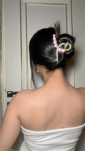 Easy Bun Clip Hairstyle for Long Hair ✨