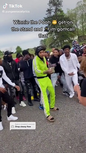 #fyp #fypシ #fypシ゚viral #viral #treseszn #tresebrokeasf #yungeenace #ace #sleazyflow #gmk #rap #rapper #lyrics