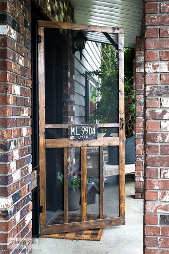 How to build a wood DIY screen door from scratch - Funky Junk Interiors