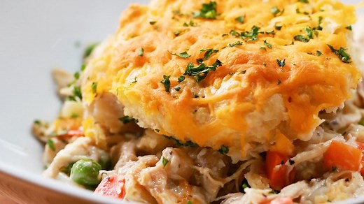 Cheddar Biscuit Chicken Pot Pie is a dish you can not resist! 😋 Recipe: https://tasty.co/recipe/cheddar-biscuit-chicken-pot-pie | Tasty
